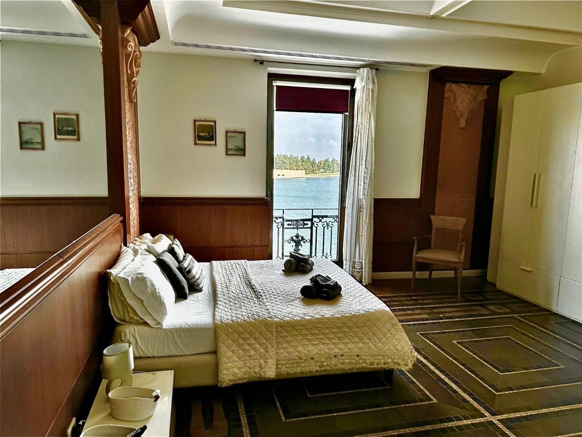 Apartmán Regina Del Porto Brindisi Exteriér fotografie